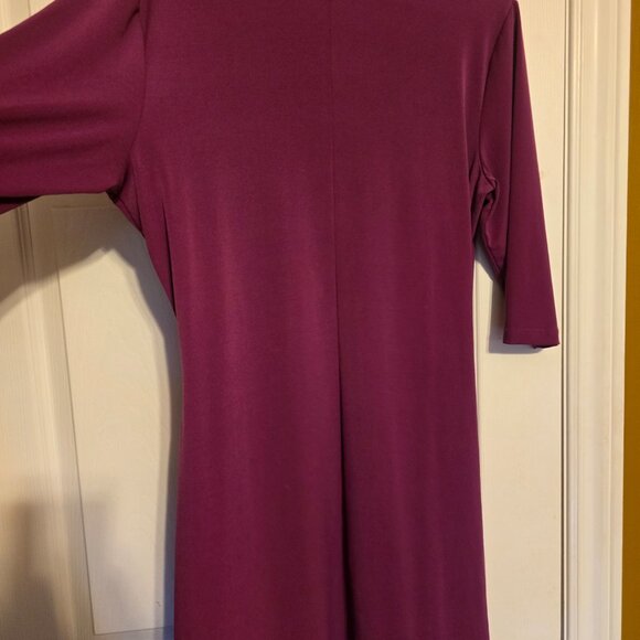 Dress - Picture 3 of 4